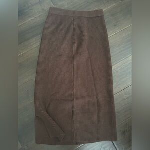 Brown Ribbed Skirt